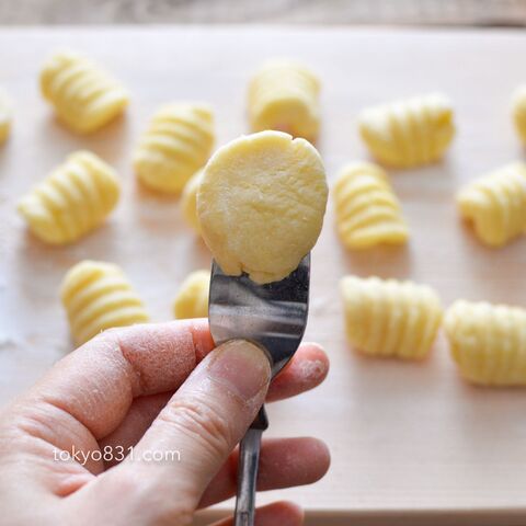 じゃがいものニョッキ 濃厚チーズクリームソース 手軽な手作りパスタ 暮らしニスタ じゃがいものニョッキ 濃厚チーズクリームソース 手軽な手作りパスタ 暮らしニスタ