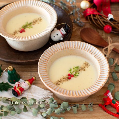 じゃがいものポタージュ 簡単な飾り付けで クリスマスメニューに 暮らしニスタ じゃがいものポタージュ 簡単な飾り付けで クリスマスメニューに 暮らしニスタ