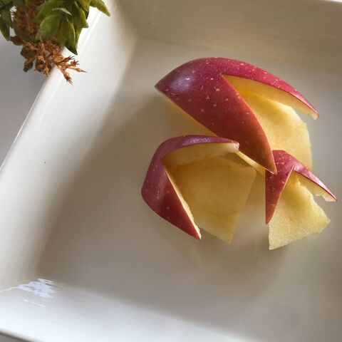 可愛いサイズにカット 親子 りんごうさぎ 暮らしニスタ