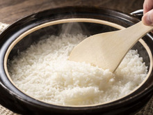 お米の正しい水加減って？つやつやなご飯を炊くコツ　