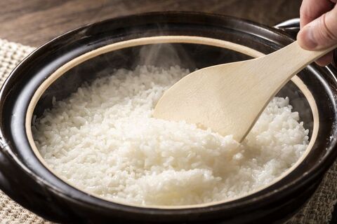 お米の正しい水加減って つやつやなご飯を炊くコツ 暮らしニスタ お米の正しい水加減って つやつやなご飯を炊くコツ 暮らしニスタ
