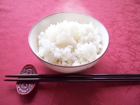 お米の美味しい炊き方は 水の量から土鍋を使った方法まで紹介 暮らしニスタ お米の美味しい炊き方は 水の量から土鍋を使った方法まで紹介 暮らしニスタ