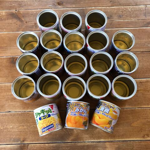 空き缶で 年中使えてインテリア収納にもなるxmasツリーをdiy 暮らしニスタ