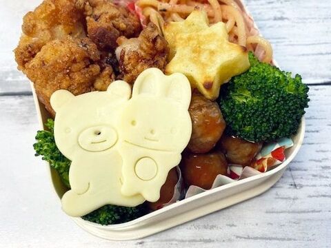 ダイソーのクッキー型とスライスチーズで超簡単デコ弁 暮らしニスタ