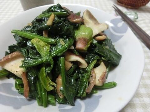絶妙美味 ほうれん草と椎茸のにんにくバター醤油炒め 暮らしニスタ 絶妙美味 ほうれん草と椎茸のにんにくバター醤油炒め 暮らしニスタ