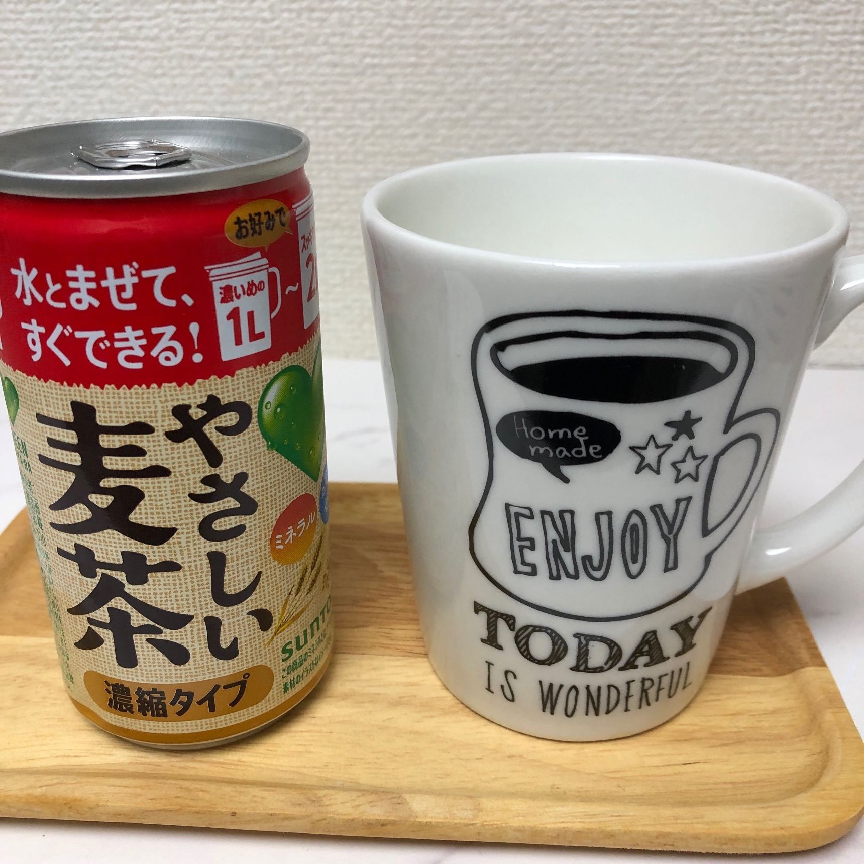 ☆ やさしい麦茶に牛乳を入れると今人気のアレに！！ ☆