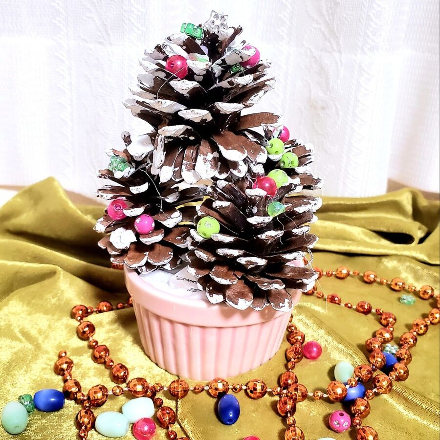 置いていくだけの松ぼっくりツリー 暮らしニスタ 置いていくだけの松ぼっくりツリー 暮らしニスタ