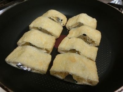 1.油揚げを焼く