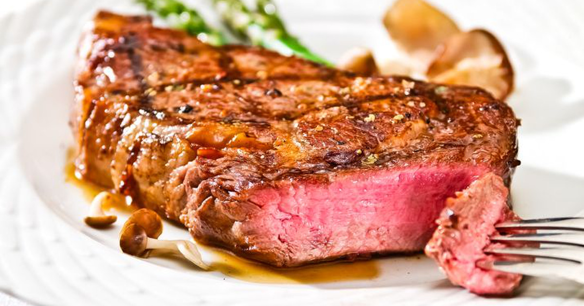 肉が食べたいときの心理と原因は おすすめの対処法もご紹介 暮らしニスタ