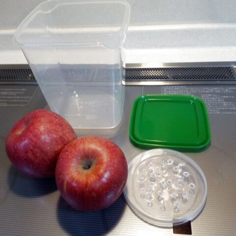 皮を剥いたり カットしたり何かと面倒くさ いリンゴを手軽に食べる方法 暮らしニスタ 皮を剥いたり カットしたり何かと面倒くさ いリンゴを手軽に食べる方法 暮らしニスタ