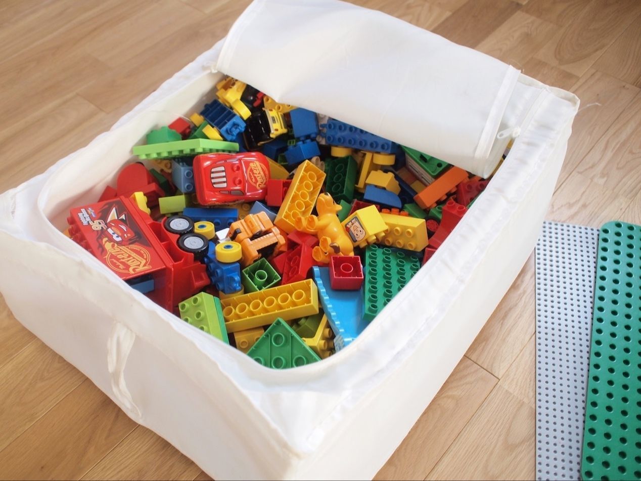 レゴブロック 外箱 説明書付 無印良品収納ケース付(おまけ) - 知育玩具