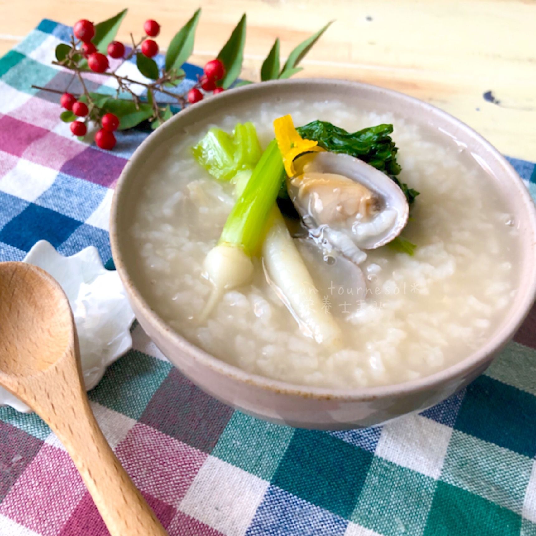 【春の七草の日】うま味たっぷりでデトックス効果☆七草アサリ粥