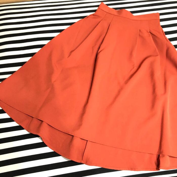 GU素敵スカートが破格の190円！普段パンツ派の私でも嬉しくて思わず買ってしまった！