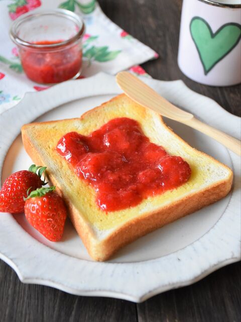 フレッシュな美味しさ 甘さ控えめいちごジャムトースト 暮らしニスタ フレッシュな美味しさ 甘さ控えめいちごジャムトースト 暮らしニスタ