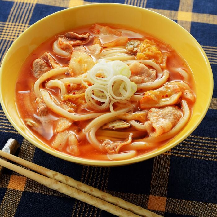 からだも心もホッとうどん!「あさりキムチうどん」