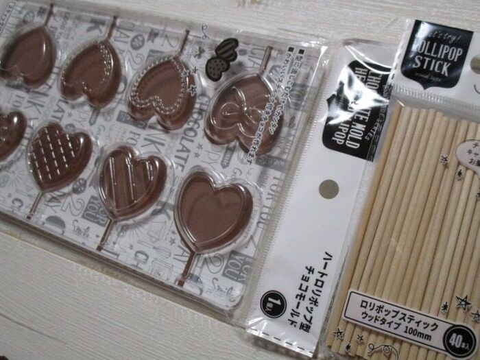 【キャンドゥ】映えチョコ♡手作りバレンタインに！ハートモチーフチョコモールド♪