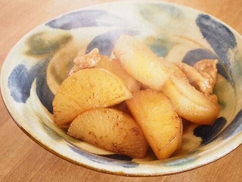 大根だけ バター醤油がとろりとからむ大根の煮物 時短レシピ 暮らしニスタ