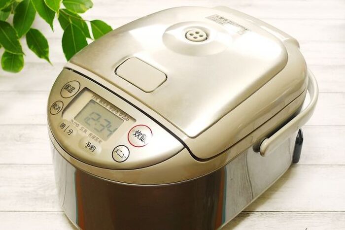 黒ニンニクの作り方って おすすめレシピ 食べ方 保存方法をご紹介 暮らしニスタ