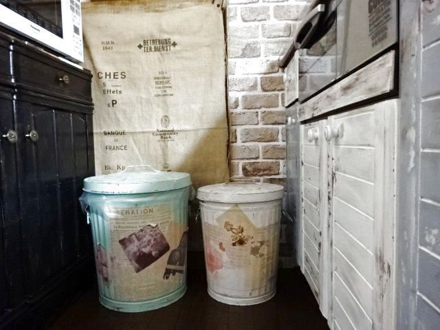 我が家のゴミ箱事情 キッチン編 すのこｄｉｙ ペイントリメイクで分別ゴミ箱いろいろ 暮らしニスタ