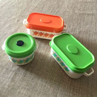セリア新商品 レトロなデザインがかわいすぎるランチボックス 暮らしニスタ セリア新商品 レトロなデザインがかわいすぎるランチボックス 暮らしニスタ