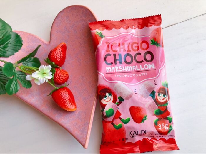 可愛いお菓子♡カルディいちごチョコマシュマロ♡