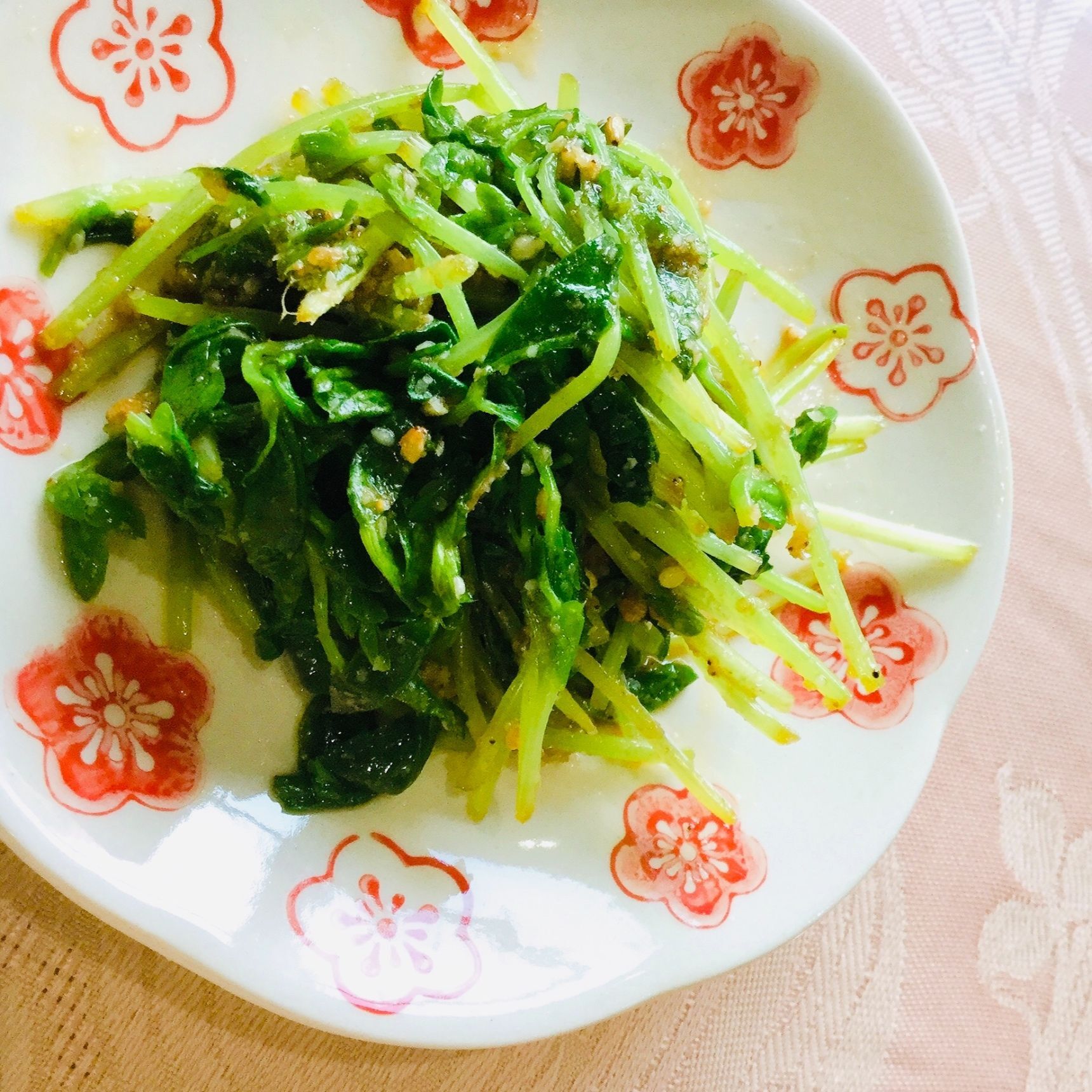 超ズボラ❗️茹でずに出来る、豆苗のごま和え