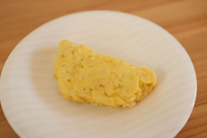 卵1個でホテルの朝食級!【ふわとろオムレツ】を作ってみた