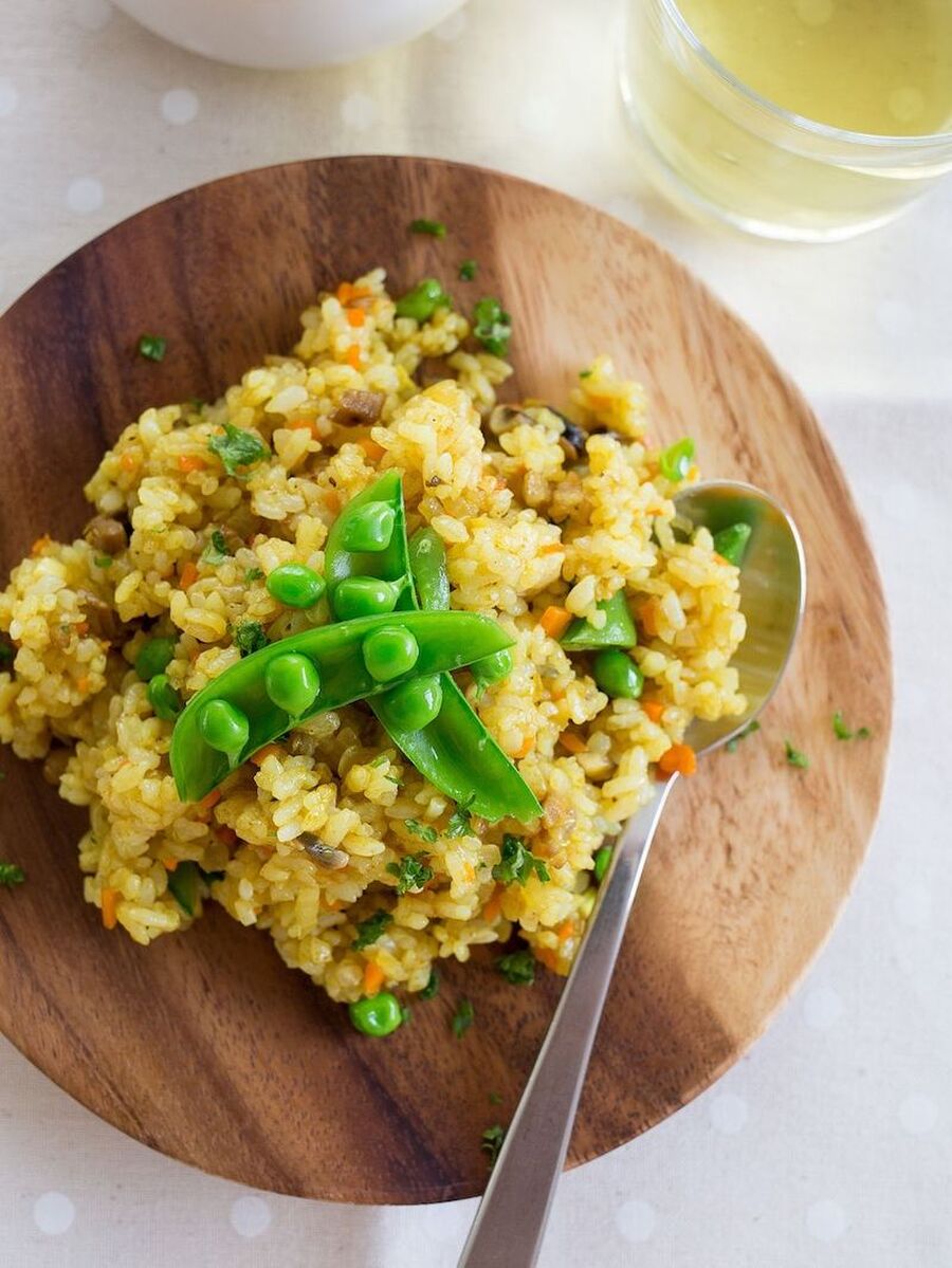 お手軽カレーピラフ オムライスアレンジにも 暮らしニスタ