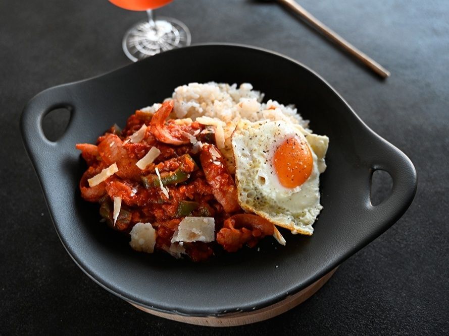 ごはんにかけて、ナポリ丼