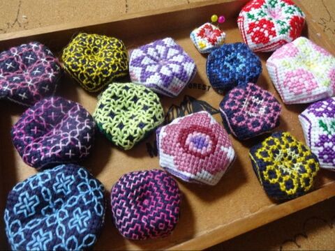 端切れで作ってみよう おフランスなピンクッション 暮らしニスタ 端切れで作ってみよう おフランスなピンクッション 暮らしニスタ