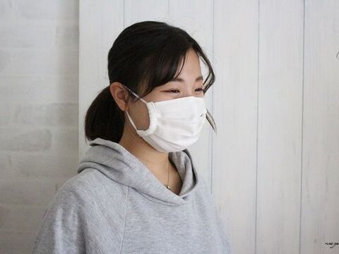 ガーゼ以外の素材で作る 3段プリーツマスク ワイヤーとポケット付き 着画あり 暮らしニスタ