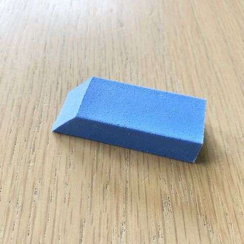 ダイソー 鍋うらの焦げつきを消してしまうキッチン用消しゴム 暮らしニスタ ダイソー 鍋うらの焦げつきを消してしまうキッチン用消しゴム 暮らしニスタ