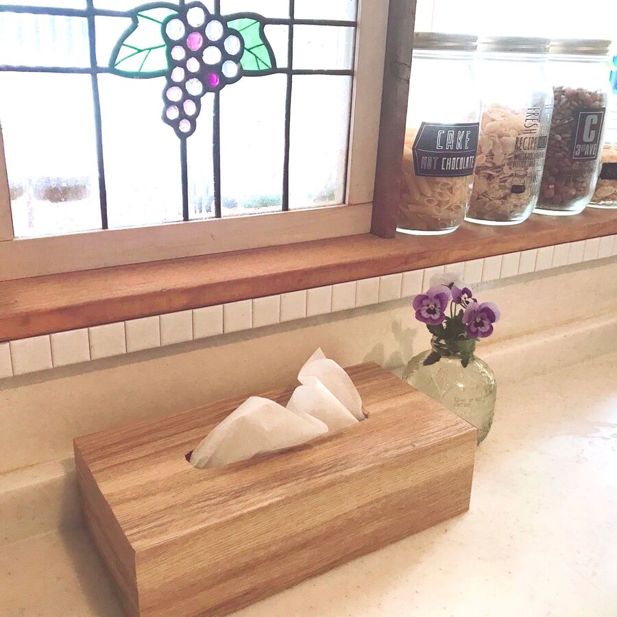 100均商品3つで簡単 高級感あり 木目のお洒落なティッシュケースの作り方 暮らしニスタ 100均商品3つで簡単 高級感あり 木目のお洒落なティッシュケースの作り方 暮らしニスタ