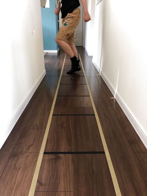 廊下トレーニング マステのラダーで部活休止中の運動不足解消 暮らしニスタ 廊下トレーニング マステのラダーで部活休止中の運動不足解消 暮らしニスタ