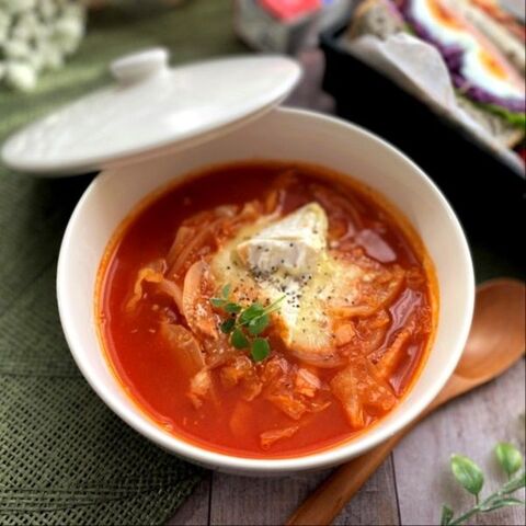 トマトジュースでお手軽に 春キャベツたっぷりトマトスープ 暮らしニスタ