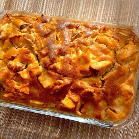 ホットケーキミックスで さつま芋とりんごのケーキ 暮らしニスタ