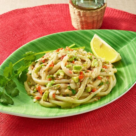 冷凍うどんで満足ランチ アボカドソースとトマトのあえうどん 暮らしニスタ 冷凍うどんで満足ランチ アボカドソースとトマトのあえうどん 暮らしニスタ