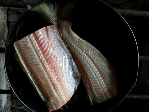 おうちで楽しむ ほっけの燻製 暮らしニスタ おうちで楽しむ ほっけの燻製 暮らしニスタ