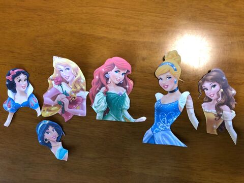 自然の美しさをプリンセスのドレスに 魔法みたいなドレスチェンジカード 暮らしニスタ 自然の美しさをプリンセスのドレスに 魔法みたいなドレスチェンジカード 暮らしニスタ