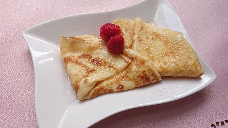 ベーキングパウダーもイーストも不要 Snsで話題のイギリス風パンケーキを作ってみた 暮らしニスタ