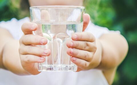 水を選んで胃腸症状を改善 アルカリイオン水 がおすすめな理由 暮らしニスタ 水を選んで胃腸症状を改善 アルカリイオン水 がおすすめな理由 暮らしニスタ