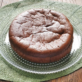 チョコレートと卵だけでガトーショコラ