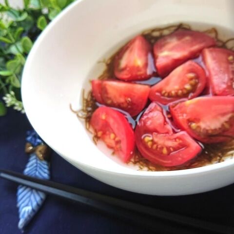 30秒で簡単トマトともずく酢の酢の物 暮らしニスタ 30秒で簡単トマトともずく酢の酢の物 暮らしニスタ