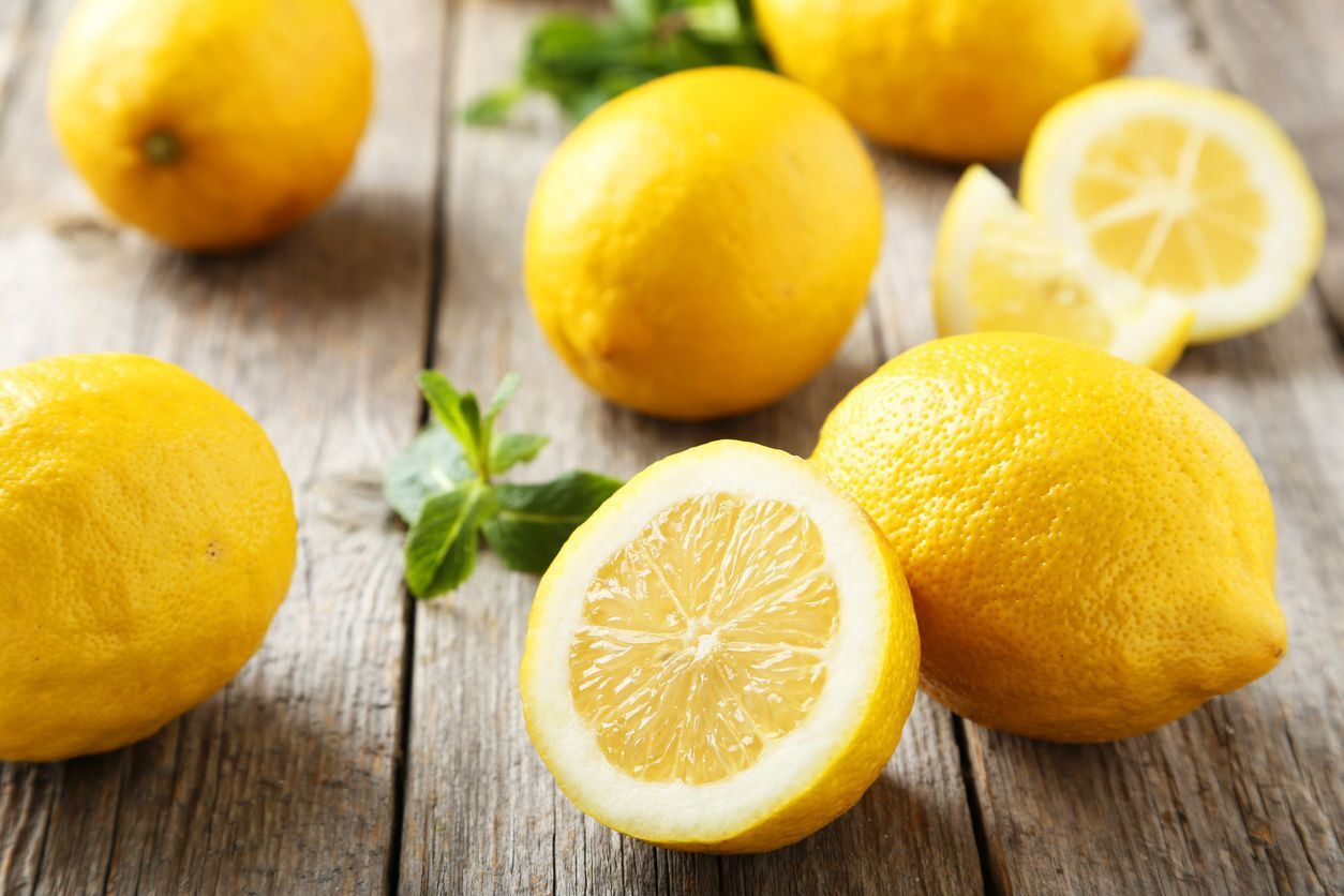 捨てる前にもうひと仕事 レモンを掃除に活用する３つの方法 暮らしニスタ