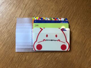 100均で ゴチャゴチャ財布にさらば 出したいカードが見つからない を改善します 暮らしニスタ 100均で ゴチャゴチャ財布にさらば 出したいカードが見つからない を改善します 暮らしニスタ