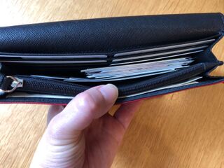 100均で ゴチャゴチャ財布にさらば 出したいカードが見つからない を改善します 暮らしニスタ 100均で ゴチャゴチャ財布にさらば 出したいカードが見つからない を改善します 暮らしニスタ