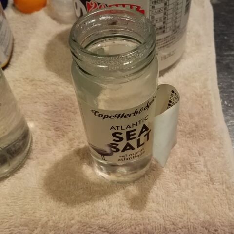 ビン等のラベル剥がしに 道具は不要です 暮らしニスタ ビン等のラベル剥がしに 道具は不要です 暮らしニスタ