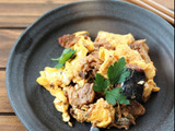 鯖缶と卵だけ！調味料いらずのサバたま炒め