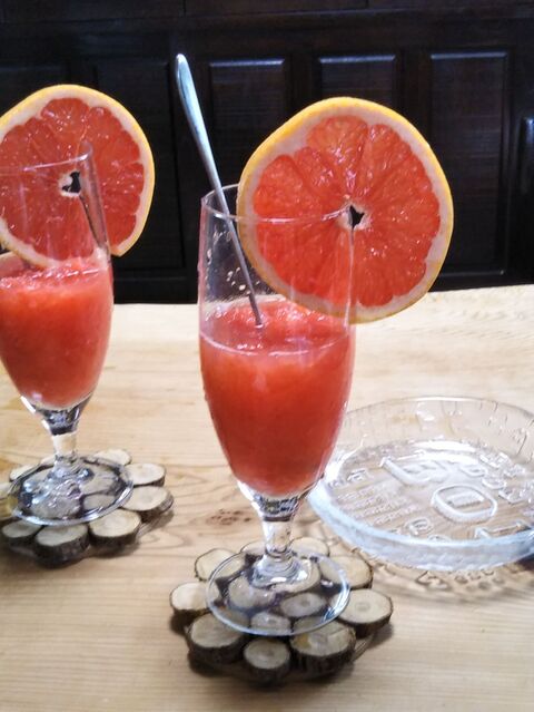 おうちbar 果肉たっぷりレッドグレープフルーツカクテル 暮らしニスタ