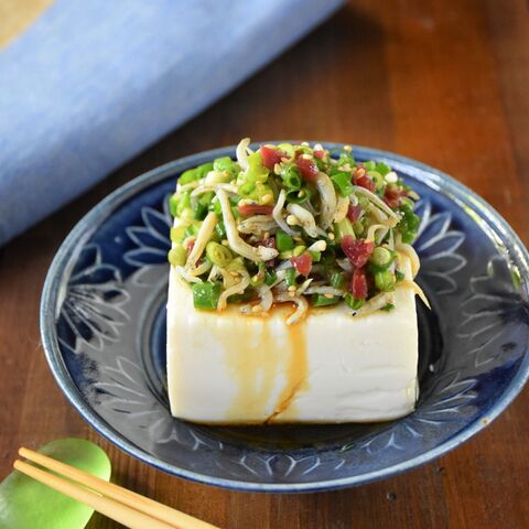 この夏はコレ 梅としらすの薬味たっぷり冷奴 暮らしニスタ